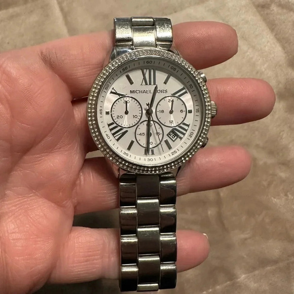 Michael Kors Silver Watch - Picture 2 of 10